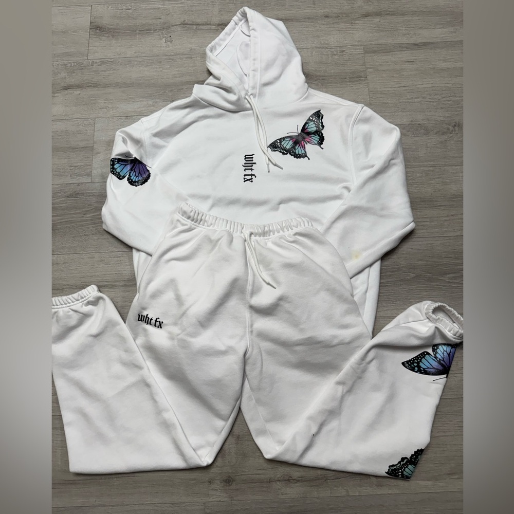White fox set